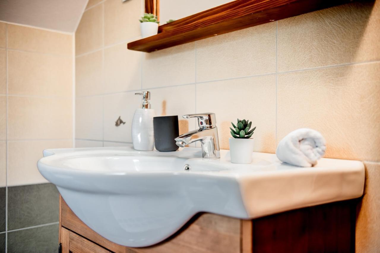 Central Chalet Varsag Ngoại thất bức ảnh